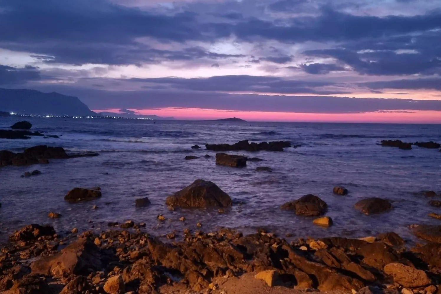 Casa Punta Barcarello, Sferracavallo Fronte Mare E Tramonti Da Sogno, A Due Passi Dalla Splendida Spiaggia Di Mondello Palermo