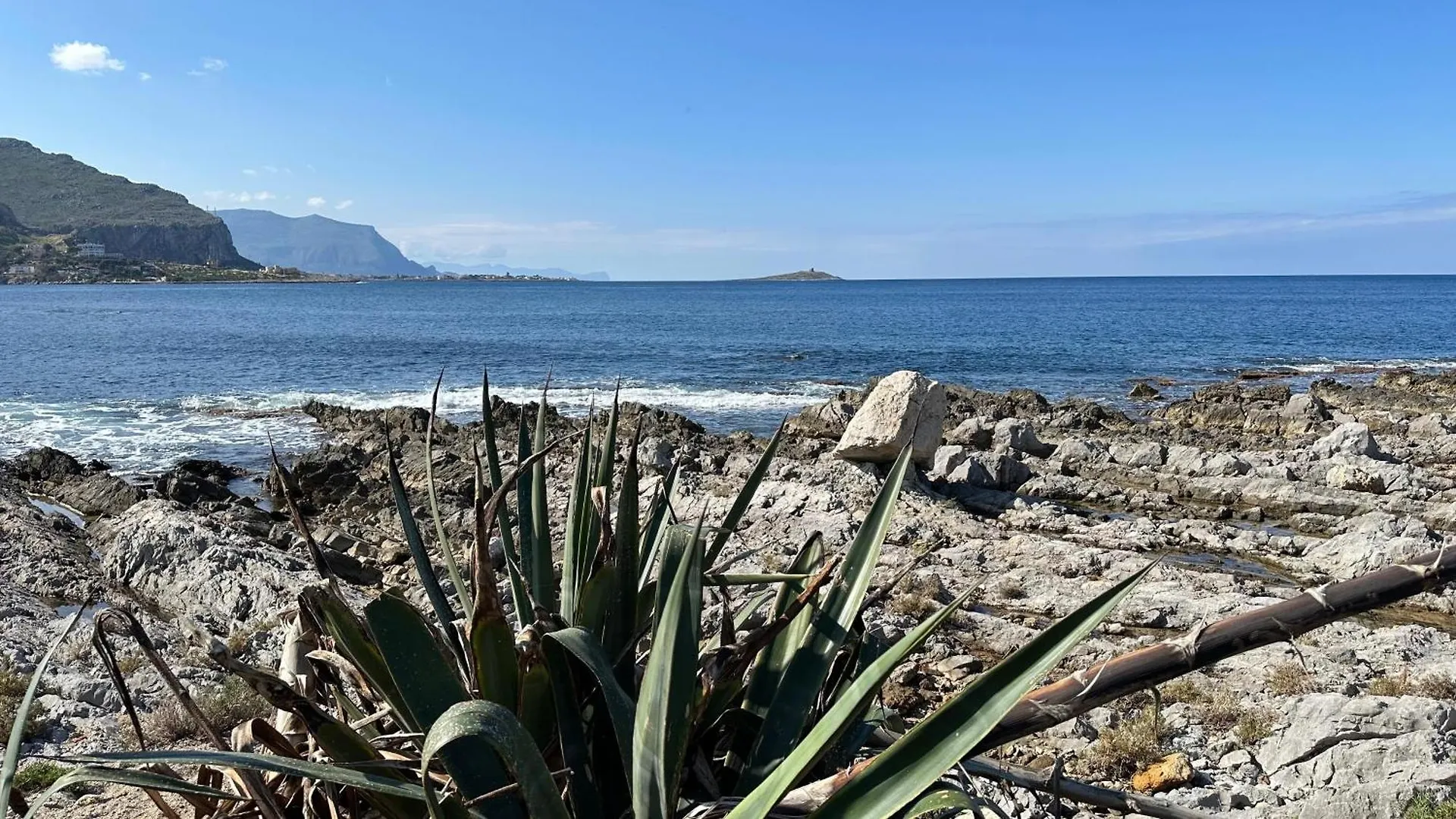 Appartement Casa Punta Barcarello, Sferracavallo Fronte Mare E Tramonti Da Sogno, A Due Passi Dalla Splendida Spiaggia Di Mondello Palerme